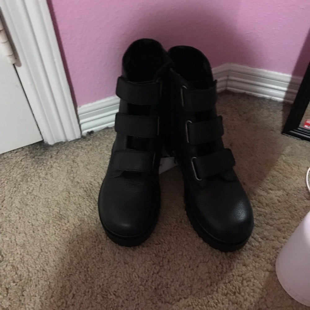 Steve Madden Boots